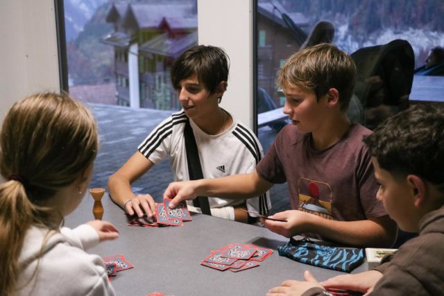 CAMP D’AUTOMNE 2 - 2024 ! 

Voici un retour en images sur le camp d’automne 2 ! C’était un camp béni par Dieu !! Merci Seigneur 🙌🏻🌟