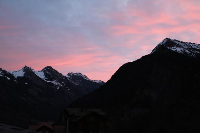 Camp neige ❄️! Petit lever de soleil avec différentes activités des ses derniers jours!